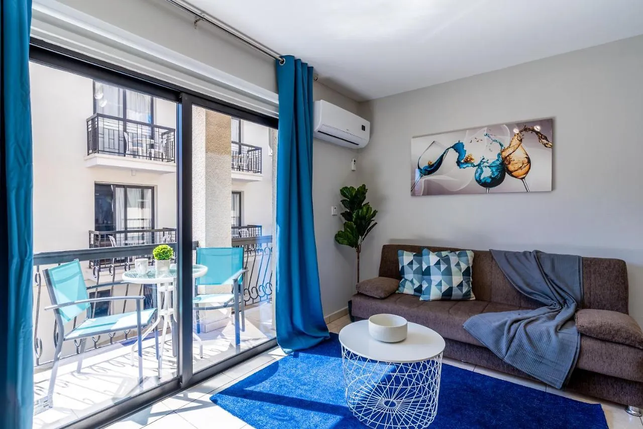 Gitane 1-Bedroom Apartment In Larnaca 0*,